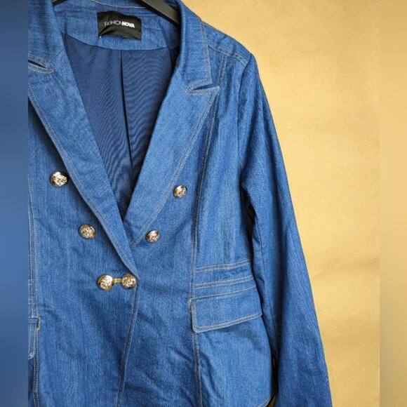 NWT! FASHION NOVA 'Having Fun' Denim Blazer Blue Jeans Jacket - Picture 7 of 10
